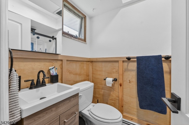 886 Old Chester Road Far Hills, NJ 07931 - Photo 14 of 32