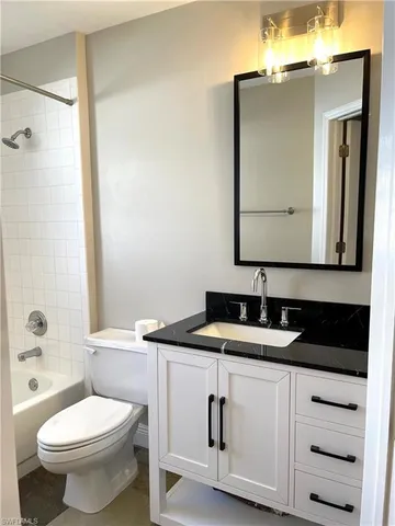 $3,300 | 7719 Ahoy Avenue, Naples, FL 34109