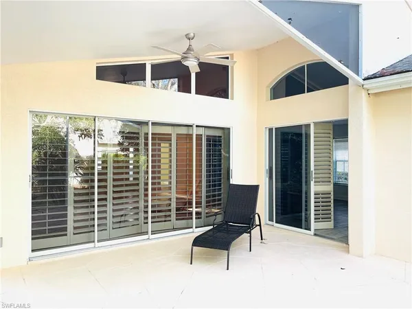 a view of a balcony