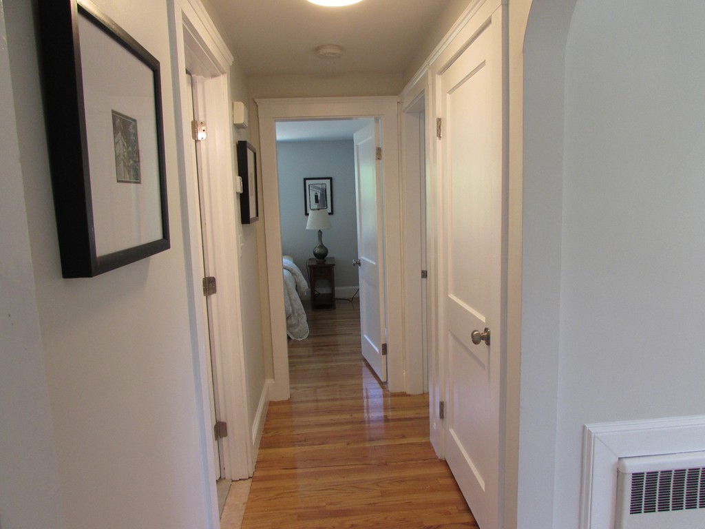 11 Grace Road Wayland, MA 01778 - Photo 13 of 26 Gallery Image 13