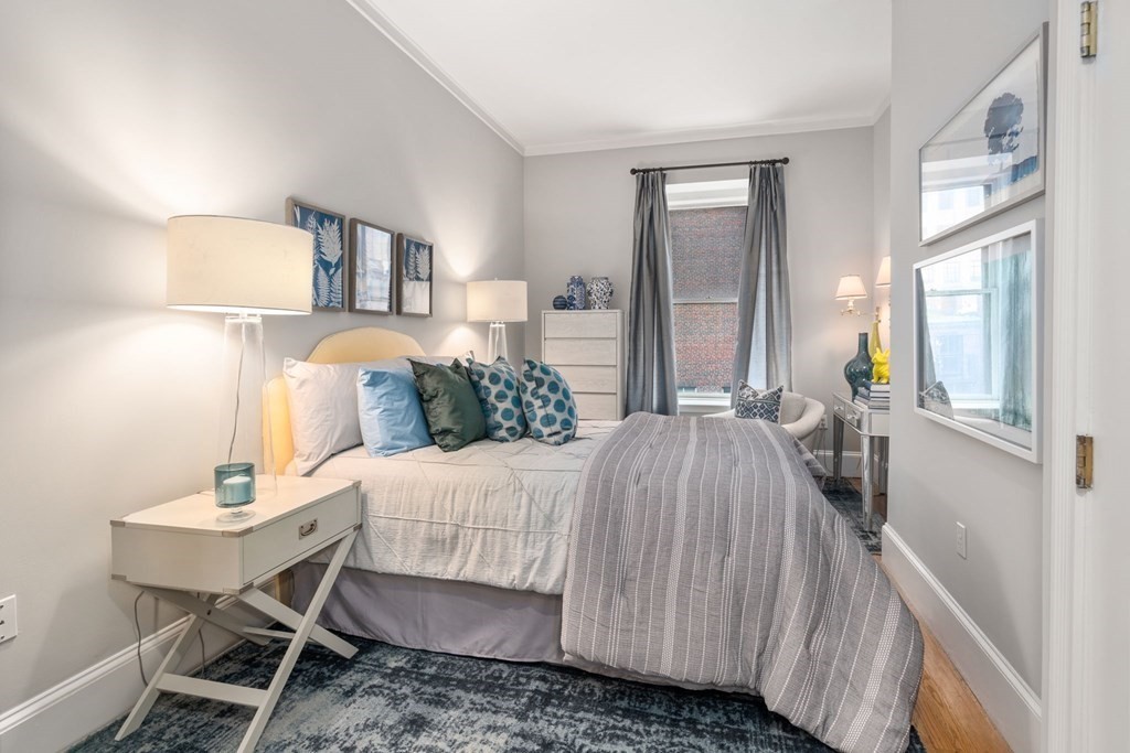 84 Commonwealth Avenue, Unit 4 Boston, MA 02116 - Photo 17 of 39