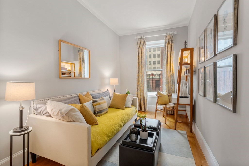 84 Commonwealth Avenue, Unit 4 Boston, MA 02116 - Photo 20 of 39