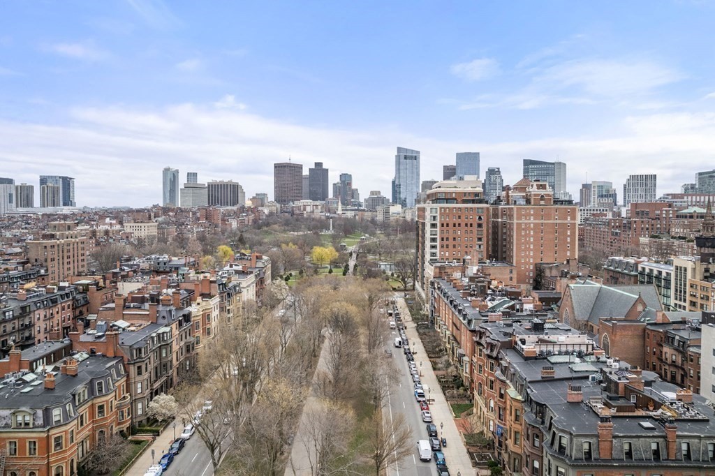 84 Commonwealth Avenue, Unit 4 Boston, MA 02116 - Photo 34 of 39