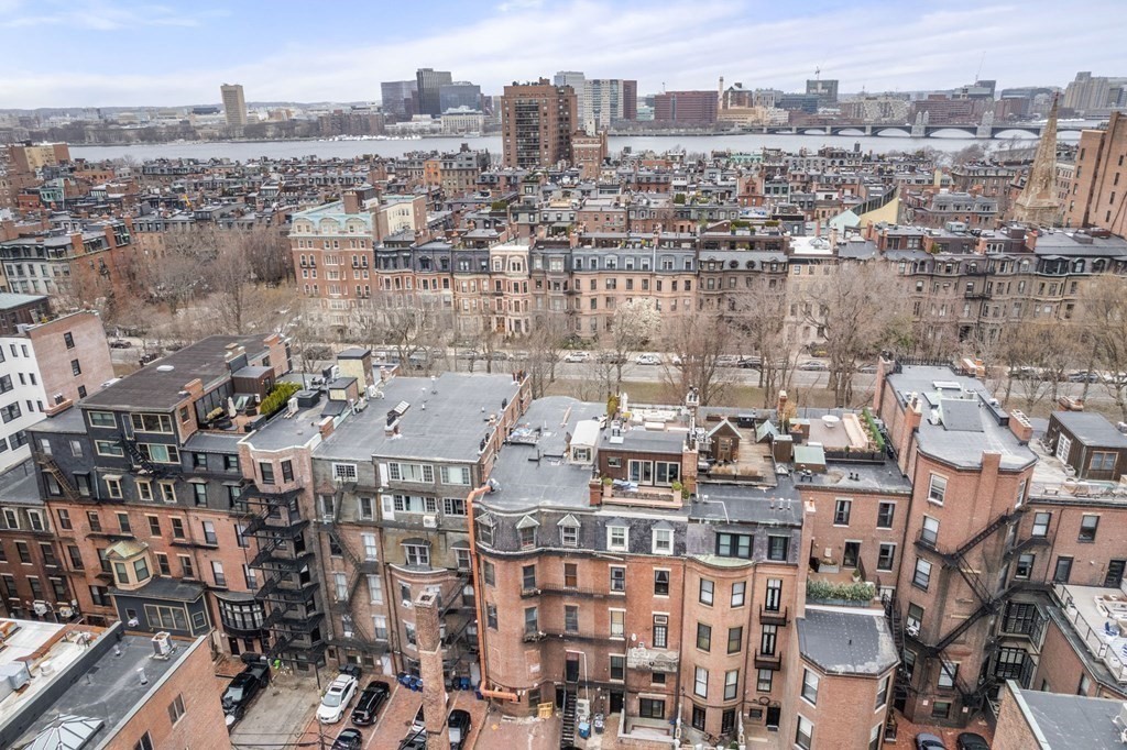 84 Commonwealth Avenue, Unit 4 Boston, MA 02116 - Photo 38 of 39