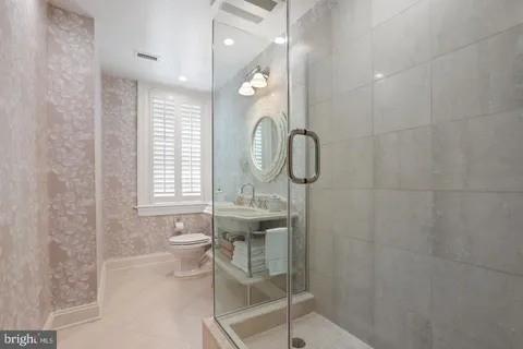 $690,000 | 1661 Crescent Place Northwest, Unit 306, Washington, DC 20009