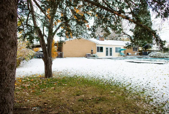 $239,900 | 6016 Charles Street, Rockford, IL 61108