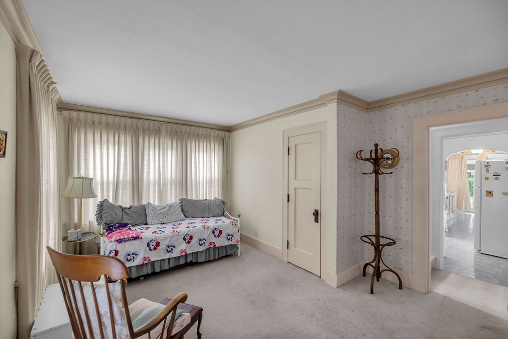 405 North Summit Avenue Decatur, IL 62522 - Photo 4 of 38 Gallery Image 4