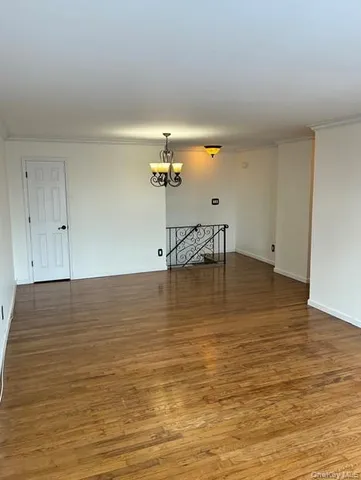 $280,000 | 206 Farber Drive, Unit 206, West Babylon, NY 11704