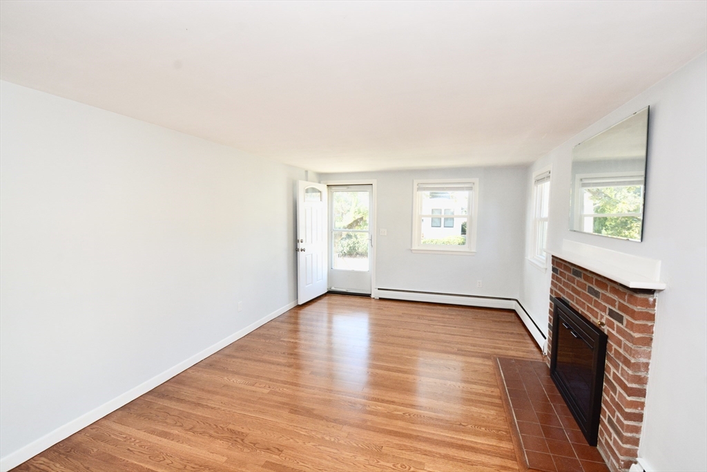 94 Edgemere Road Boston, MA 02132 - Photo 5 of 17 Gallery Image 5