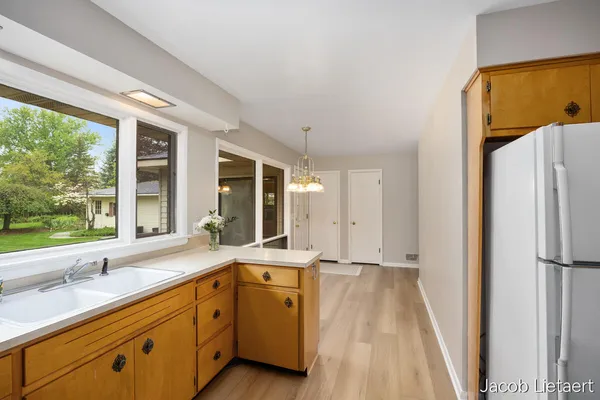$325,000 | 1836 Millbrook Street Southeast, Grand Rapids, MI 49508