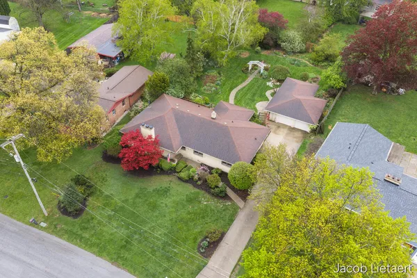$325,000 | 1836 Millbrook Street Southeast, Grand Rapids, MI 49508