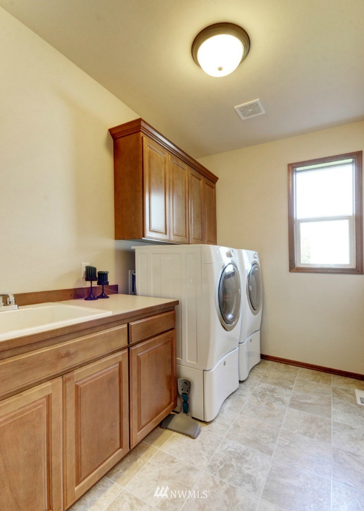 4427 219th Place Southeast Bothell, WA 98021 - Photo 11 of 25