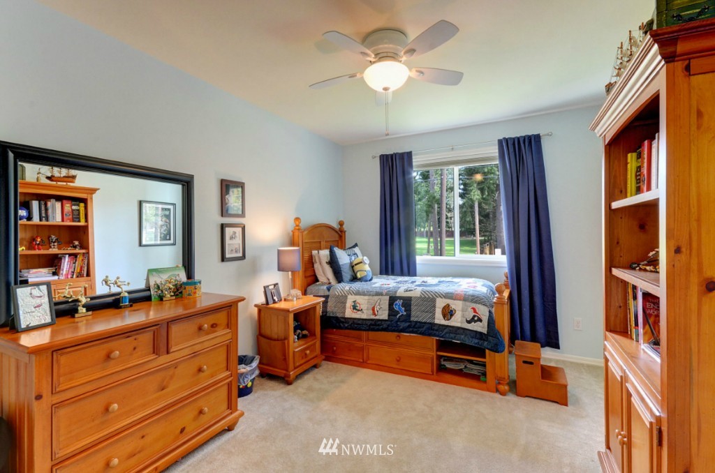 4427 219th Place Southeast Bothell, WA 98021 - Photo 12 of 25