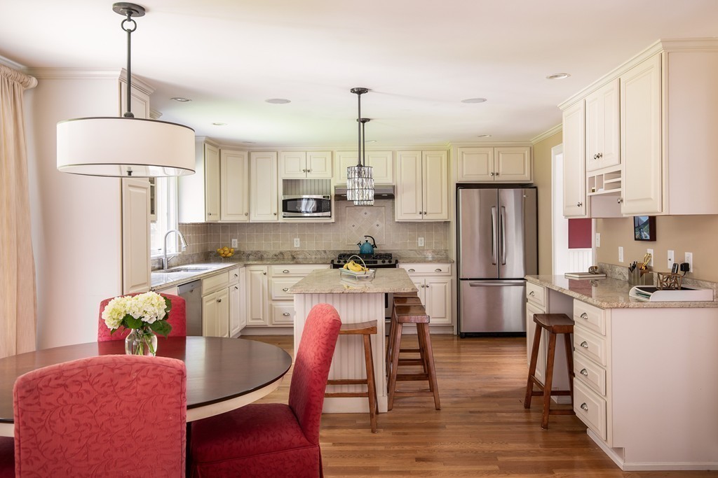 7 Canterbury Road Winchester, MA 01890 - Photo 10 of 30 Gallery Image 10