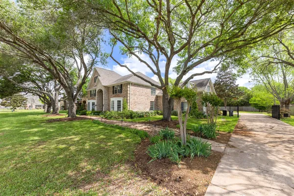 $5,000 | 5534 Weston Drive, Fulshear, TX 77441