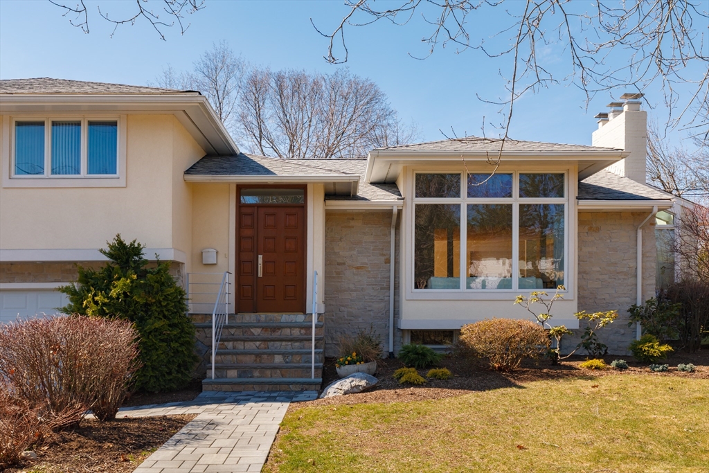 22 Burdean Road Newton, MA 02459 - Photo 2 of 29