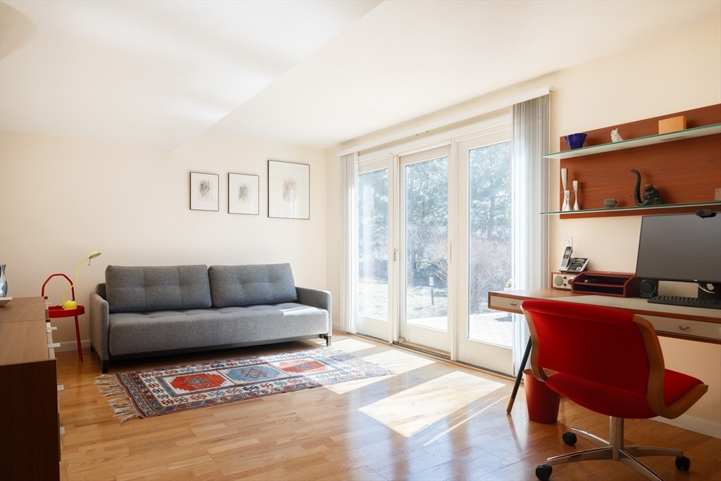 22 Burdean Road Newton, MA 02459 - Photo 22 of 29