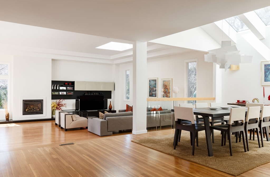 22 Burdean Road Newton, MA 02459 - Photo 10 of 29