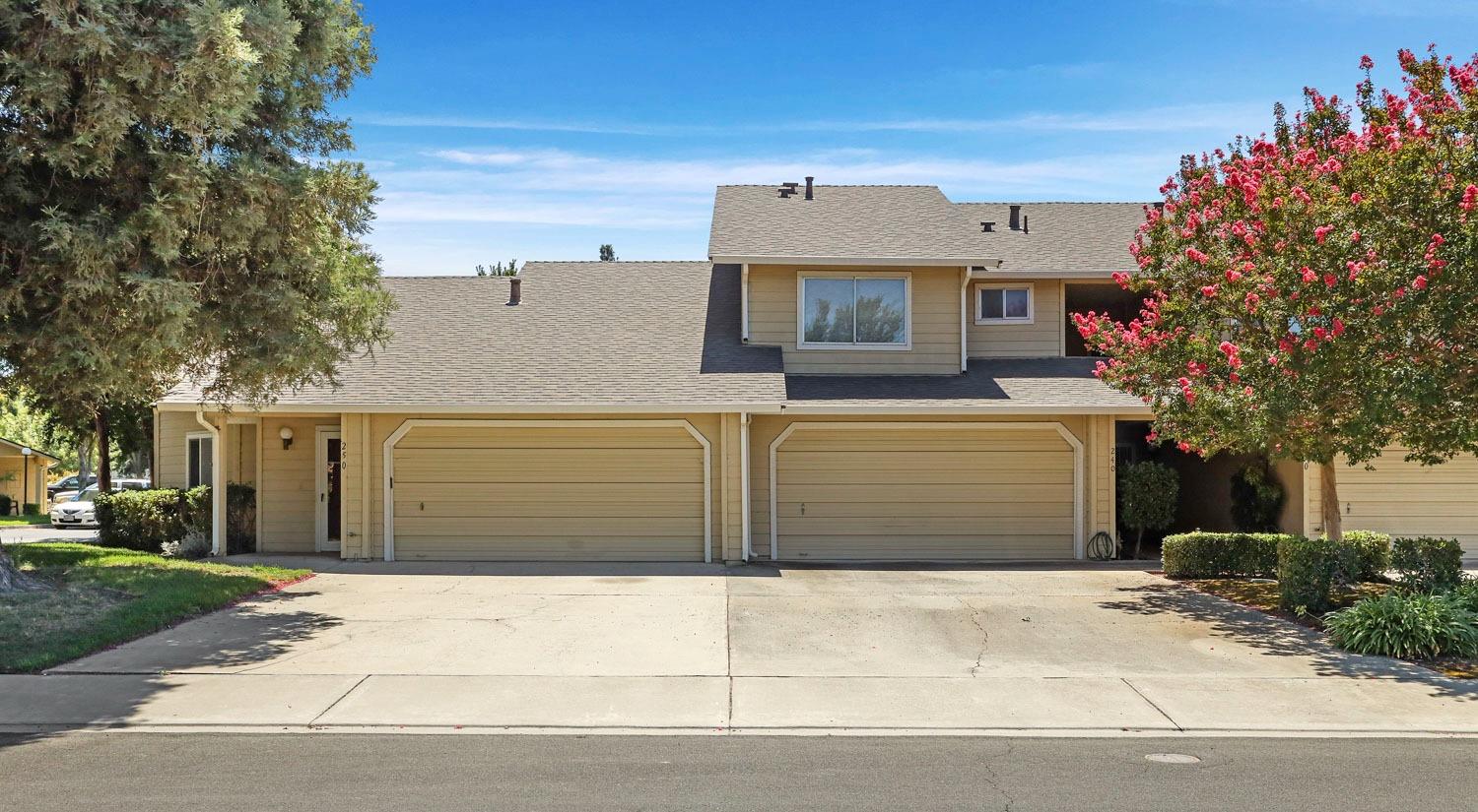 250 Gilbert Drive Ripon, CA 95366 - Photo 1 of 1 front view of a house