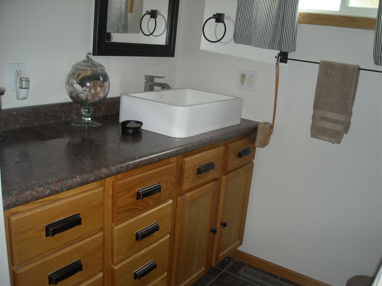 9055 Platte Road Beulah, MI 49617 - Photo 28 of 41 1832694-27.JPG