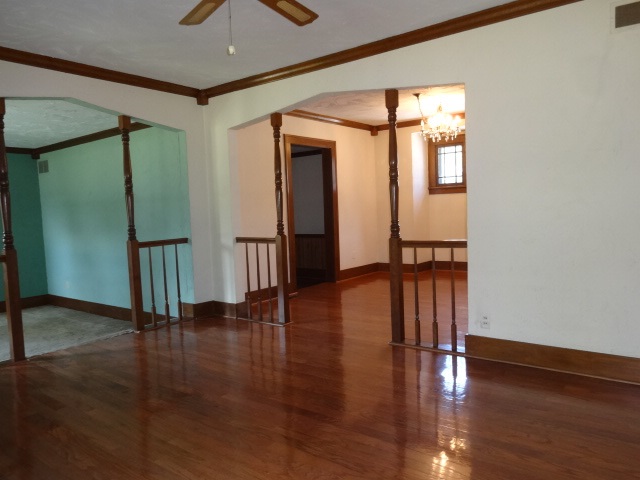 8219 Auburn Road Fort Wayne, IN 46825 - Photo 14 of 31