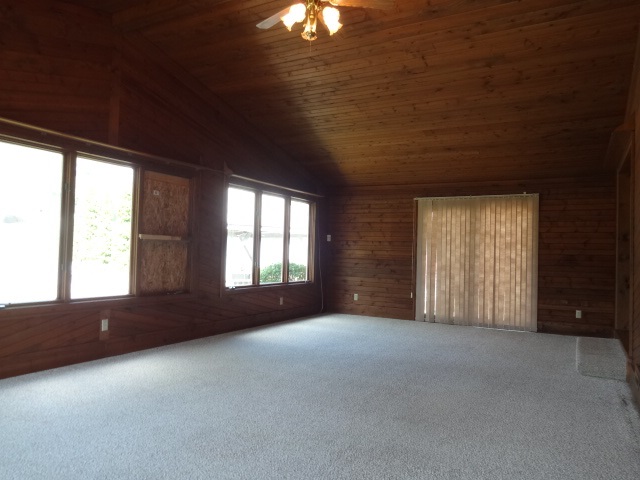 8219 Auburn Road Fort Wayne, IN 46825 - Photo 22 of 31