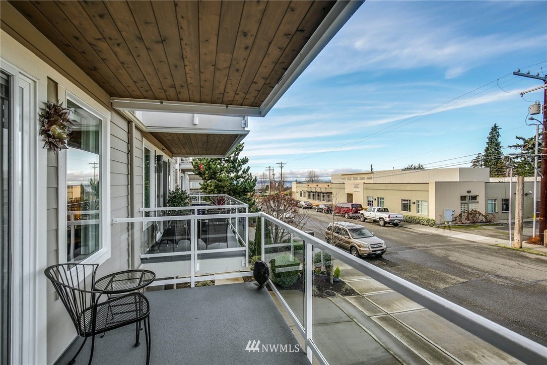 620 Glen Street, Unit 202 Edmonds, WA 98020 - Photo 17 of 24