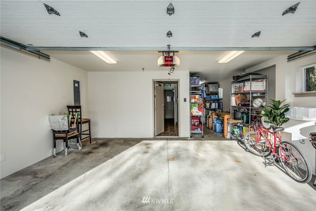 620 Glen Street, Unit 202 Edmonds, WA 98020 - Photo 19 of 24