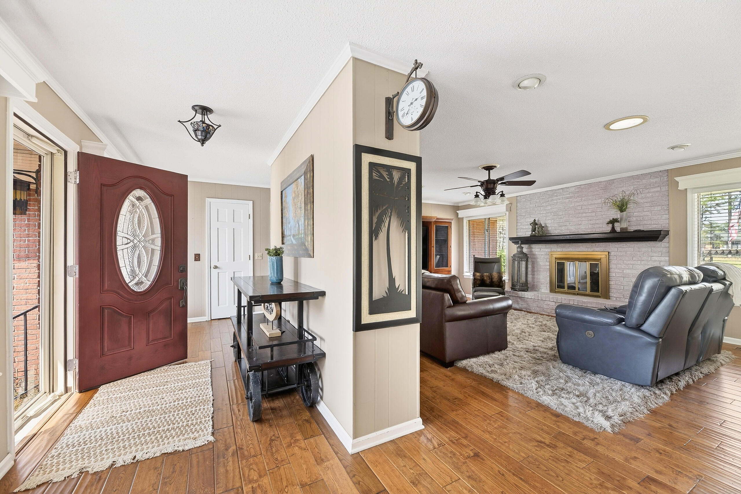 207 Cooper Drive Santee, SC 29142 - Photo 9 of 40 Entry