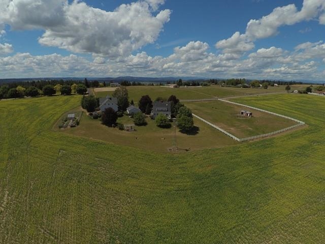 12316 North Red Hawk Lane Spokane, WA 99217 - Photo 37 of 39 Gallery Image 37