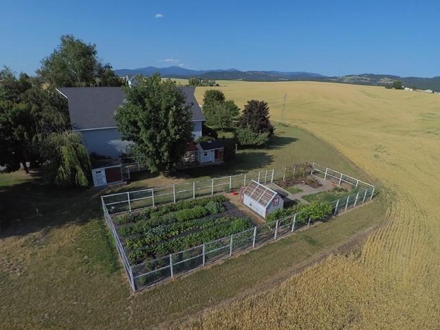 12316 North Red Hawk Lane Spokane, WA 99217 - Photo 38 of 39 Gallery Image 38
