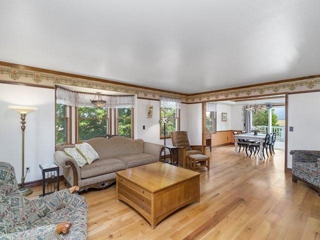 12316 North Red Hawk Lane Spokane, WA 99217 - Photo 5 of 39 Gallery Image 5