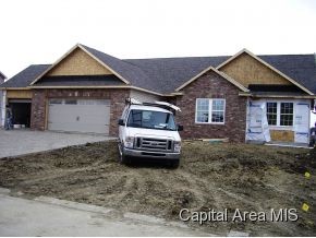 611 Racastle Road Chatham, IL 62629 - Photo 1 of 1 Gallery Image 1