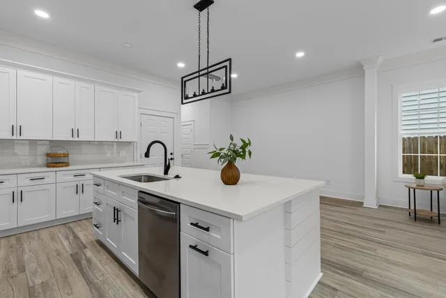 $458,000 | 4844 Nesbitt Avenue, North Charleston, SC 29405