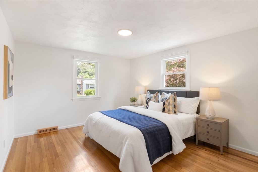 11 Patriots Road Acton, MA 01720 - Photo 17 of 27 Gallery Image 17