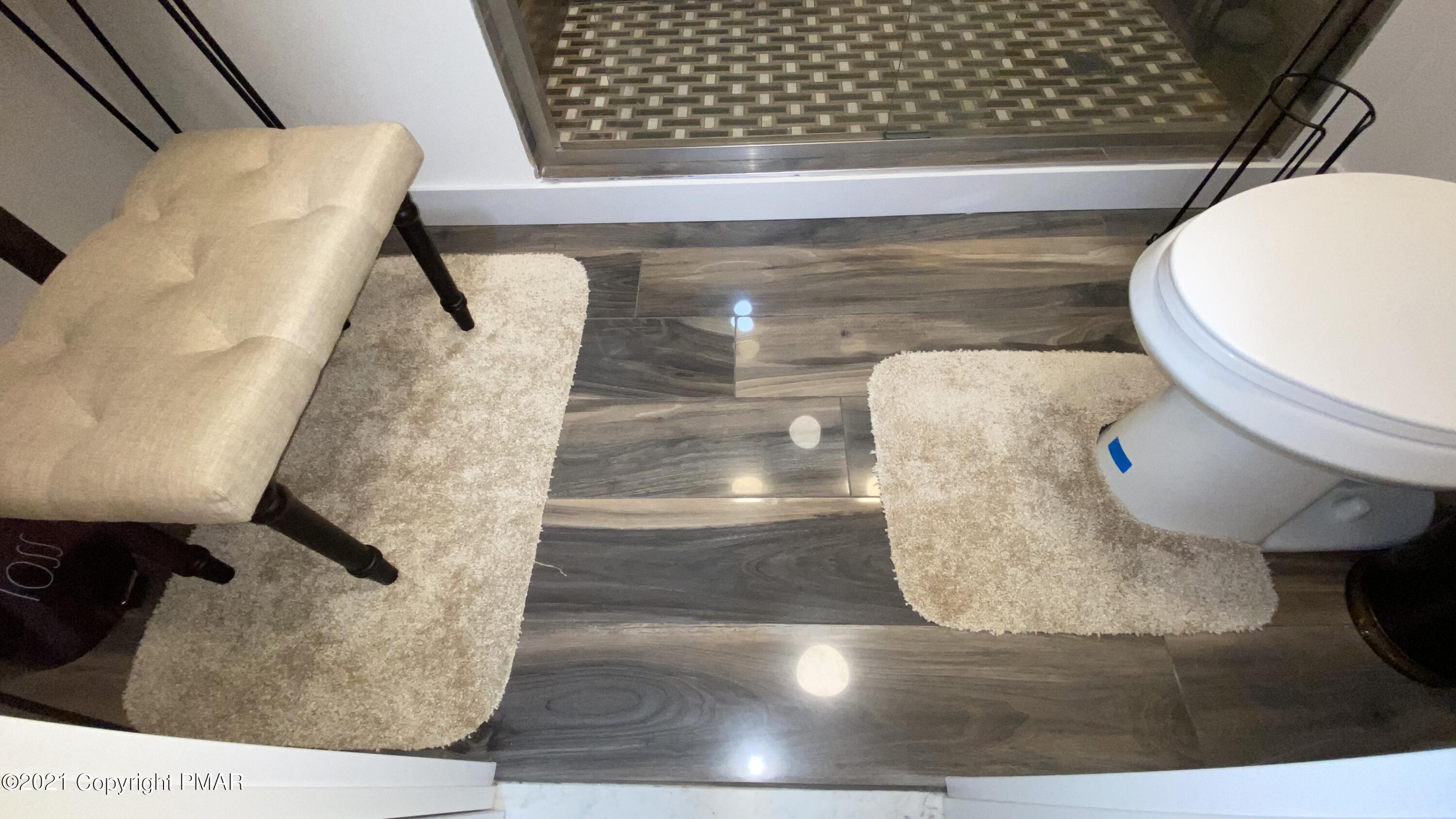 3315 Windemere Drive Bushkill, PA 18324 - Photo 27 of 55 a view of entryway