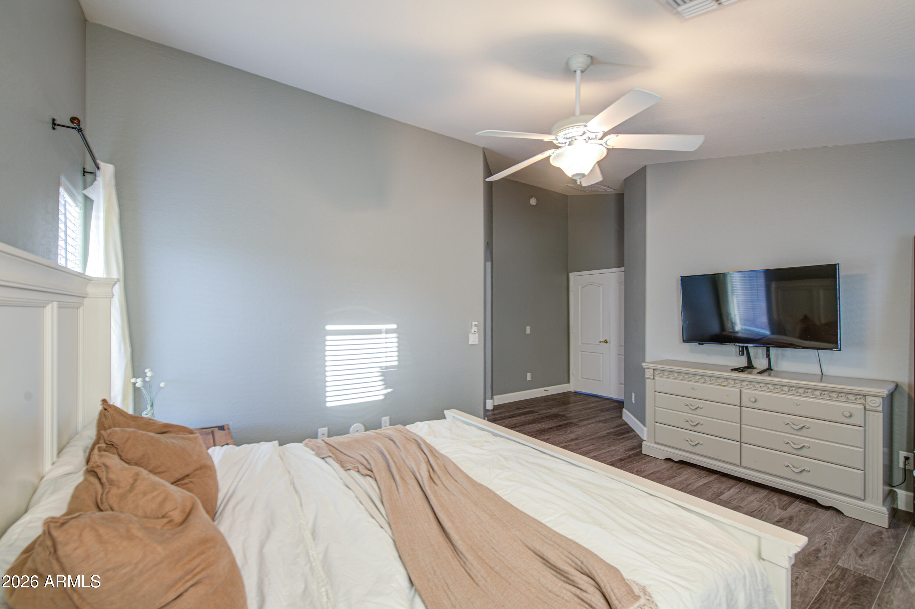 9130 West Riverside Avenue Tolleson, AZ 85353 - Photo 16 of 31 Primary Bed 3