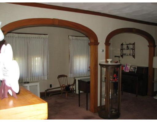 9 Nelson Road Melrose, MA 02176 - Photo 7 of 11 Gallery Image 7