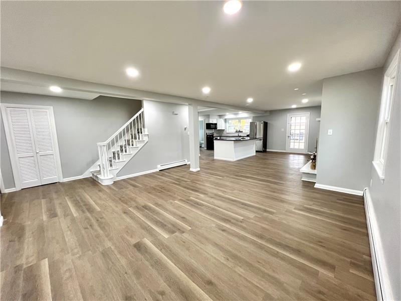 1309 Highland Road Sharon, PA 16146 - Photo 4 of 22 Gallery Image 4