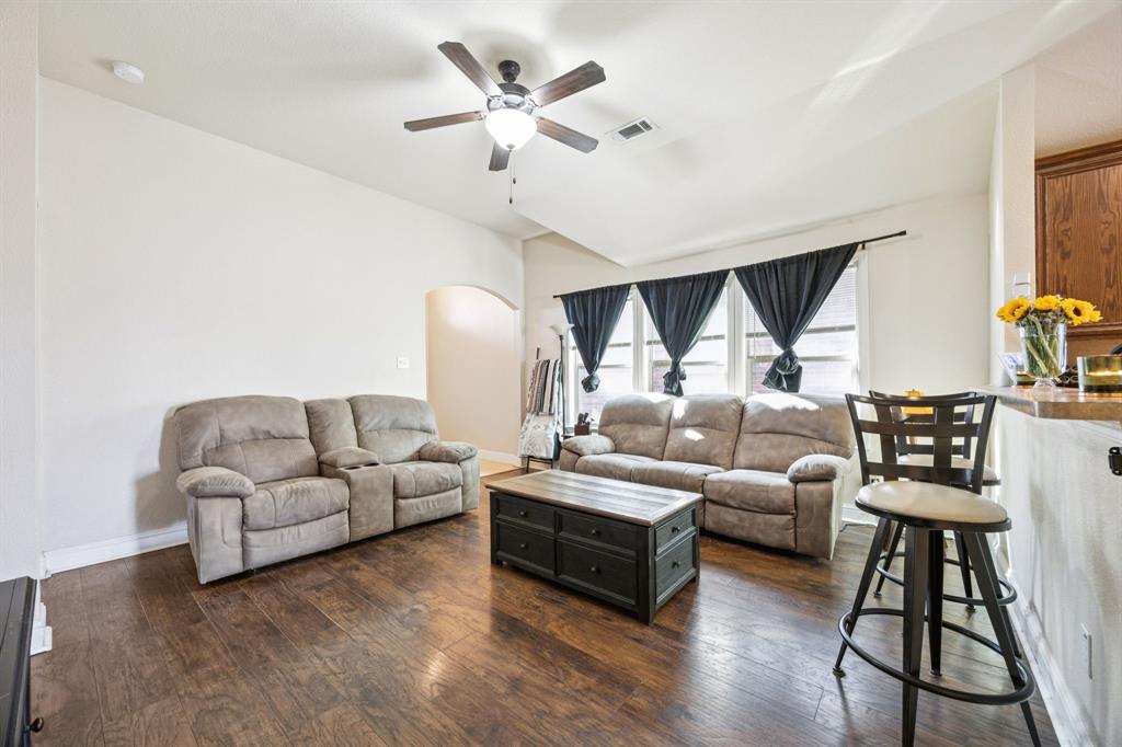 1601 Applegate Way Royse City, TX 75189 - Photo 5 of 28 a living room with furniture and a large window