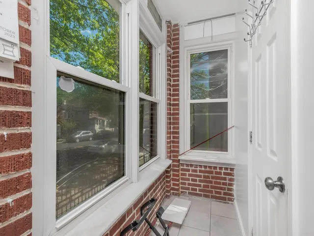 $799,000 | 1904 Lacombe Avenue | Harding Park