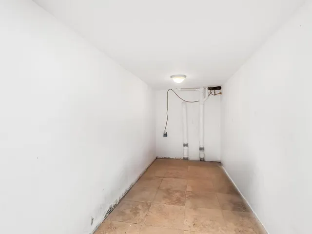 $799,000 | 1904 Lacombe Avenue | Harding Park