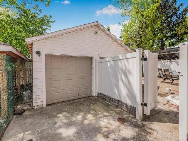 $799,000 | 1904 Lacombe Avenue | Harding Park