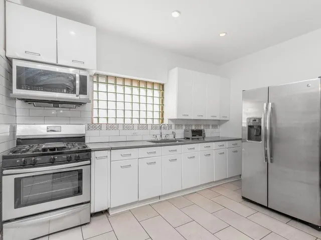 $799,000 | 1904 Lacombe Avenue | Harding Park