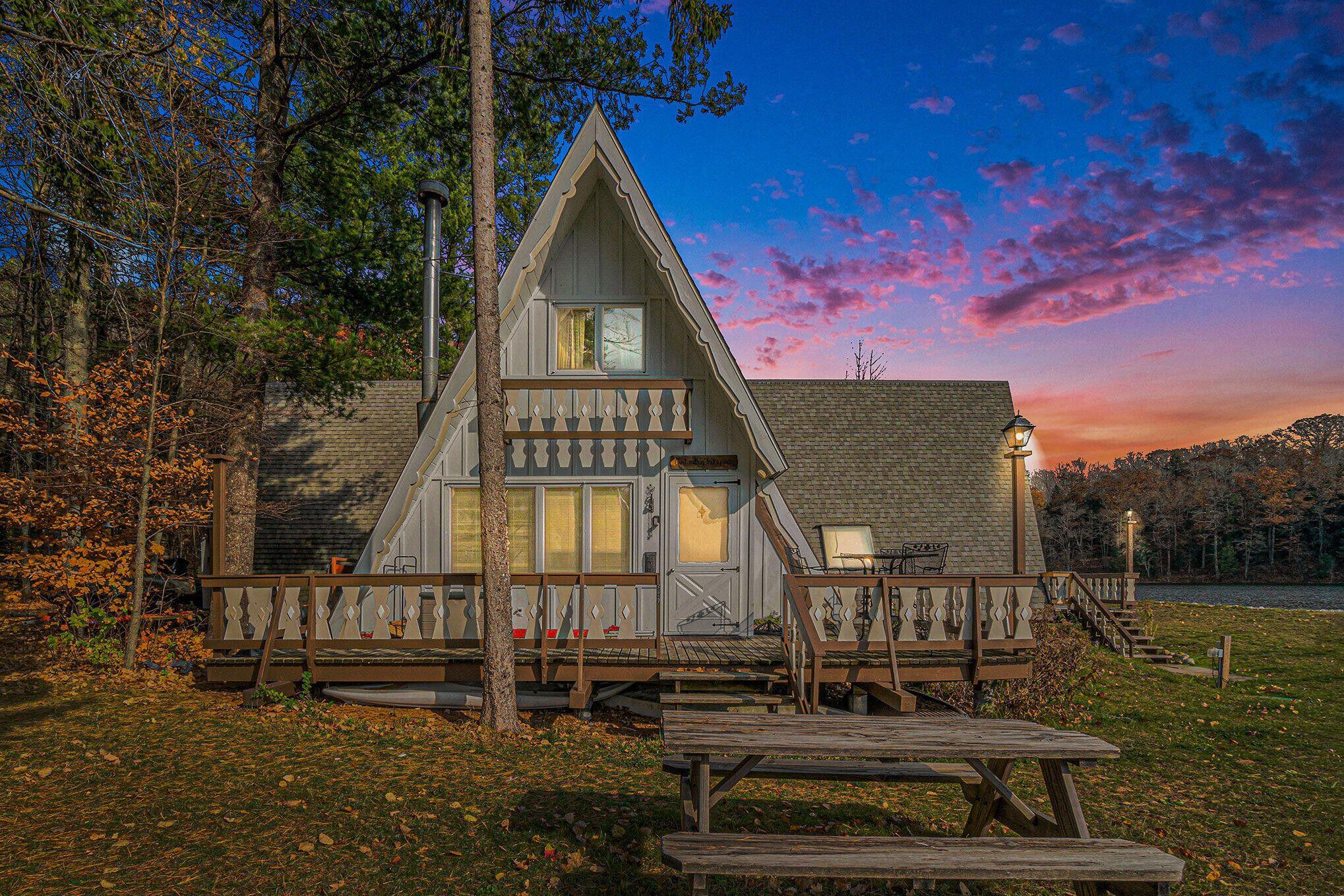 2047 West Martin Lake Road Gaylord, MI 49735 - Photo 1 of 22 20241030193125420727000000-o