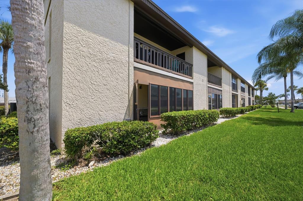 5207 Turquoise Lane, Unit 101 New Port Richey, FL 34652 - Photo 17 of 35 Gallery Image 17