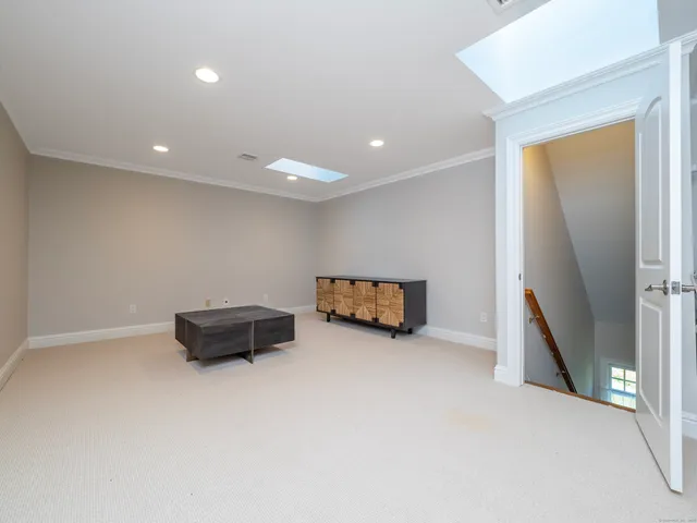 $1,565,000 | 175 Branchville Road, Ridgefield, CT 06877