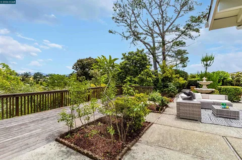 $1,880,000 | 61 Sullivan Drive, Moraga, CA 94556