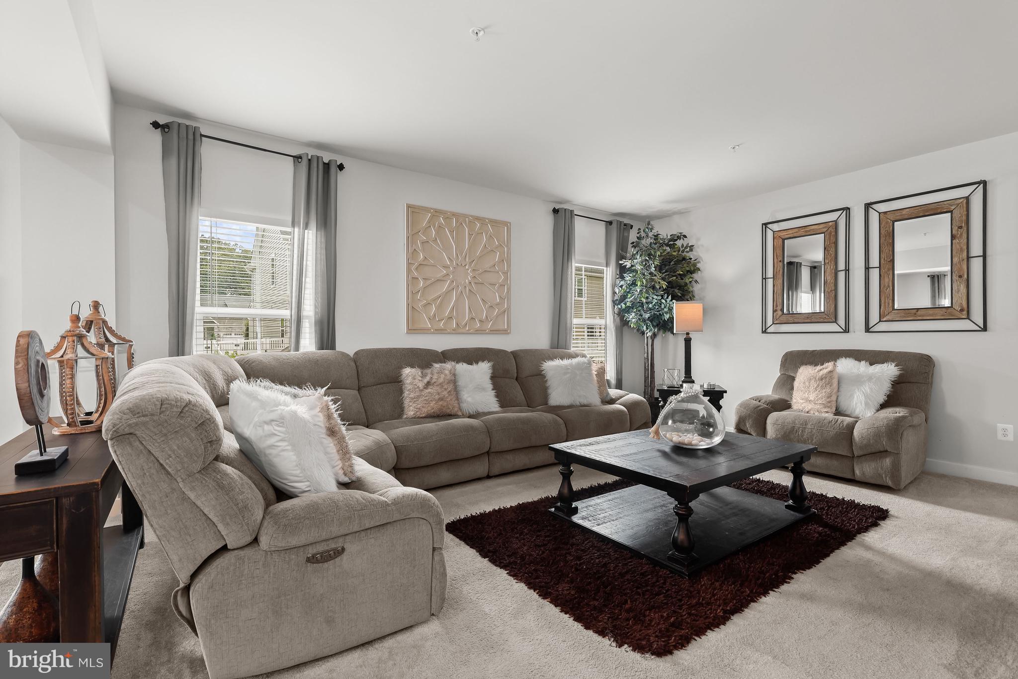 7639 Deepnotch Way Hanover, MD 21076 - Photo 14 of 55 Living Room