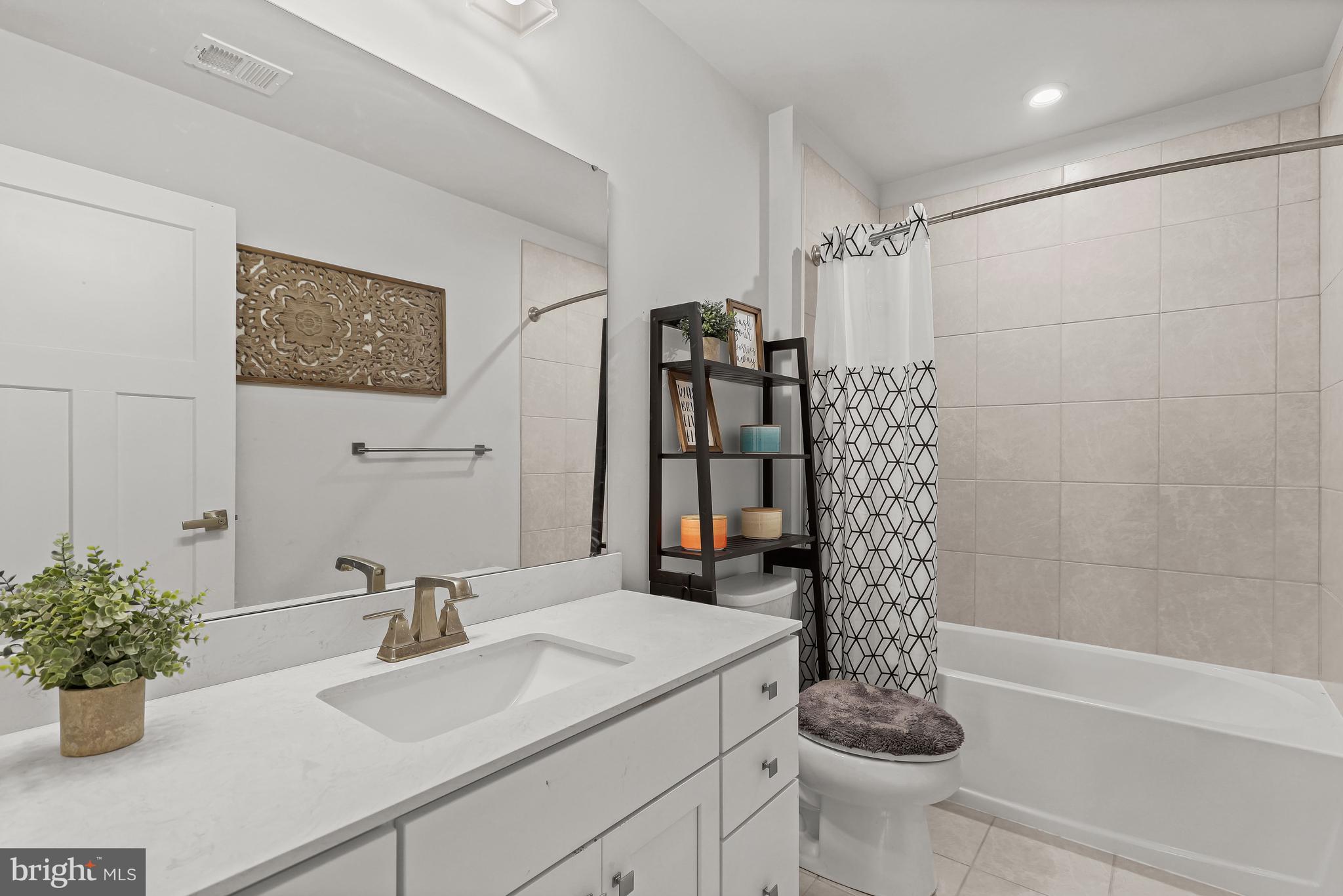 7639 Deepnotch Way Hanover, MD 21076 - Photo 30 of 55 Bath